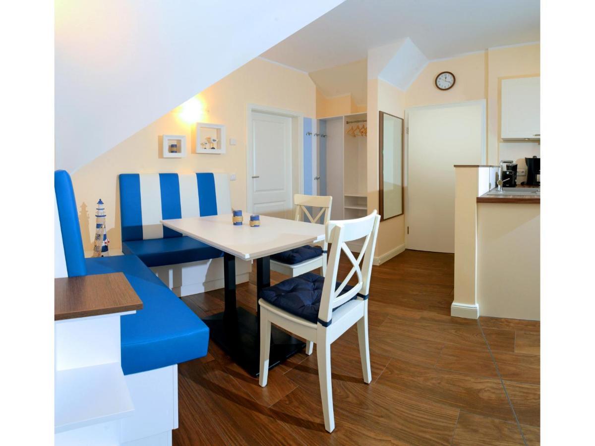 Neue Reihe 28 - Wohnung Vogelnest Zingst Exteriér fotografie